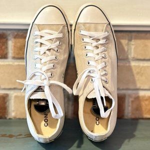 - Men's 10 Low Cut Converse Chuck Taylor's - can also fit Women's Size 11.5
